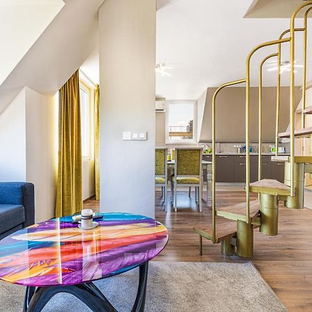 Fancy 1Bd Penthouse With Terrace Near The Centre By Flat Mаnager Lägenhet Plovdiv Exteriör bild